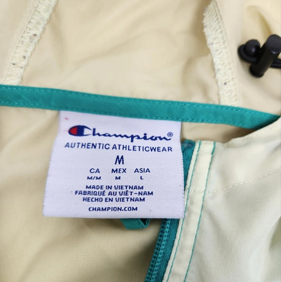 Champion Lightweight Pullover Windbreaker - Picture 3 of 4